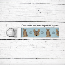 Load image into Gallery viewer, Swedish Vallhund key wristlet
