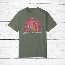 Load image into Gallery viewer, Goldendoodle (Golden Retriever/Poodle mix) &#39;My Dog is My Valentine&#39; 100% cotton t-shirt customized
